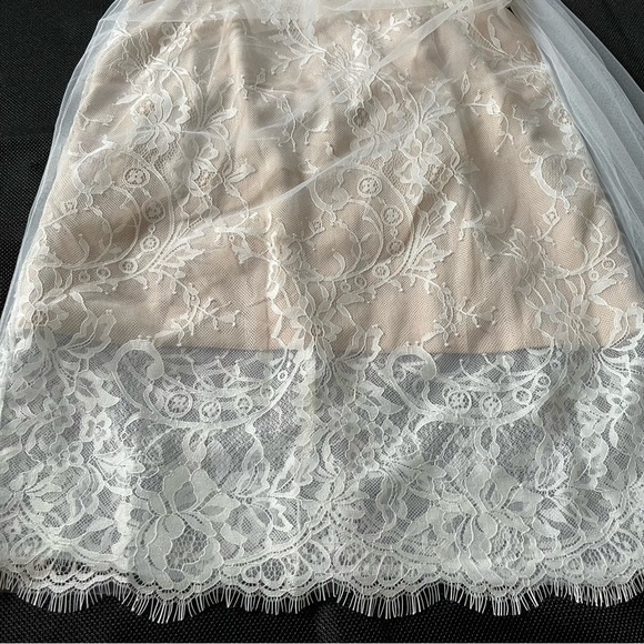 Tule and lace dress 👗 - Picture 4 of 9